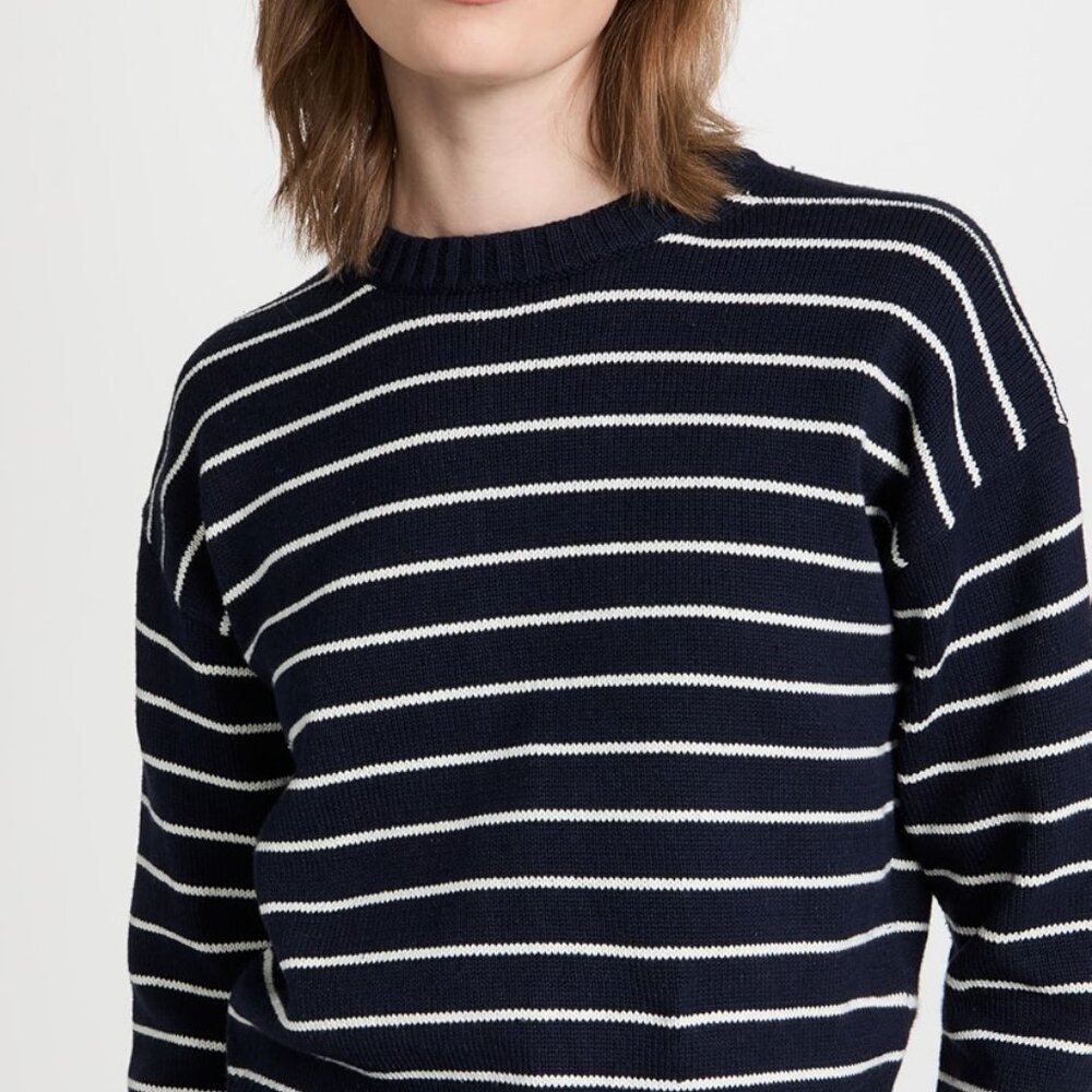 Beautiful T Tahari Navy/Cream Stripe Sailor Sweater, Size Large